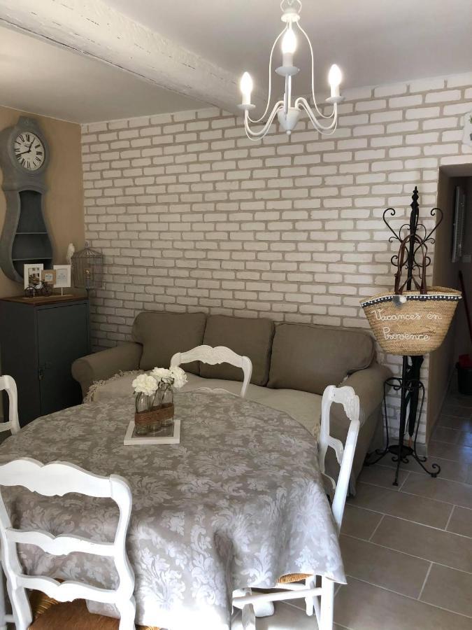 Provence Luberon Bonnieux Location Gite Chez Marcelle Bagian luar foto